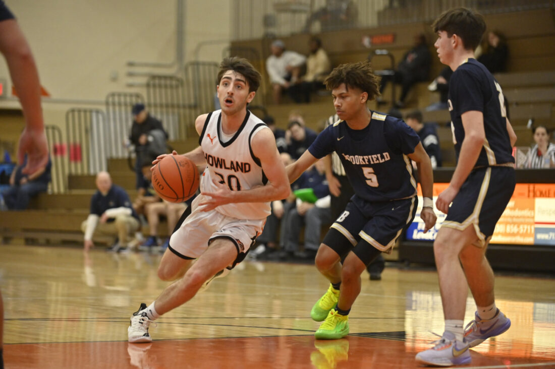 Howland downs Brookfield | News, Sports, Jobs - Tribune Chronicle